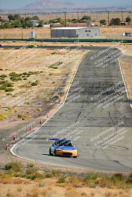 media/Oct-18-2025-Extreme Speed (Sat) [[d6d7e1fef1]]/Red-Green/